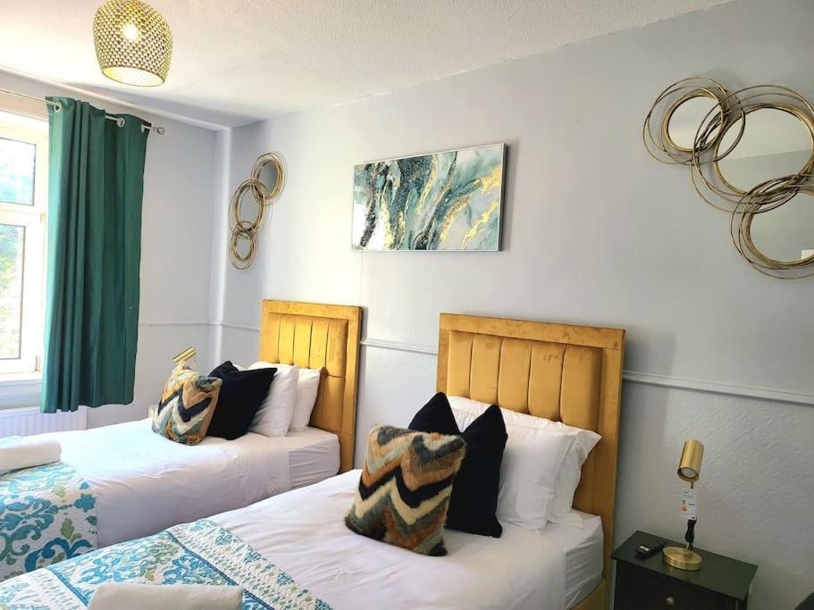 4 Bedrooms Apartment By Sensational Stay Short Lets & Serviced Accommodation Edimburgo Exterior foto
